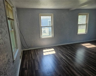 1108 Prescott St - Photo Thumbnail 9