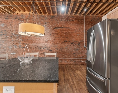951 Liberty Ave - Photo Thumbnail 15
