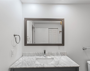 951 Liberty Ave - Photo Thumbnail 25