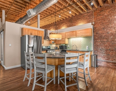 951 Liberty Ave - Photo Thumbnail 11