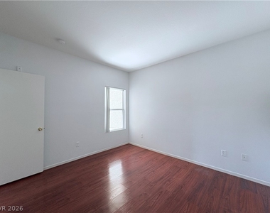 6650 W Warm Springs Road - Photo Thumbnail 12
