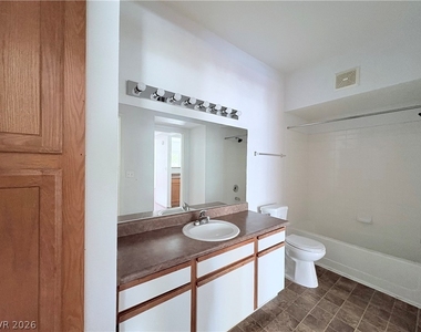 6650 W Warm Springs Road - Photo Thumbnail 14