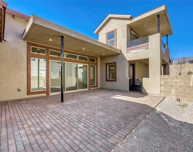 1041 Soaring Sage Avenue - Photo Thumbnail 23