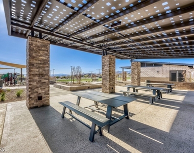 1041 Soaring Sage Avenue - Photo Thumbnail 27