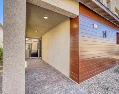 1041 Soaring Sage Avenue - Photo Thumbnail 3