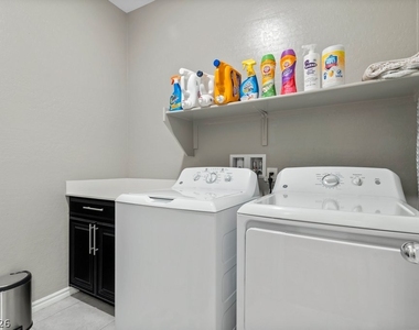 7036 Denio Island Street - Photo Thumbnail 29