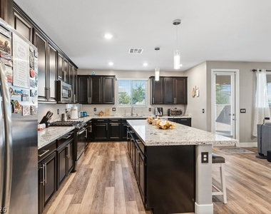 7036 Denio Island Street - Photo Thumbnail 13