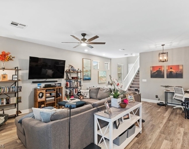 7036 Denio Island Street - Photo Thumbnail 5