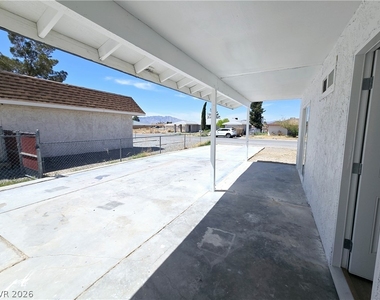 1083 E Calvada Boulevard - Photo Thumbnail 21