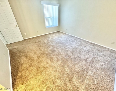 6250 W Flamingo Road - Photo Thumbnail 8