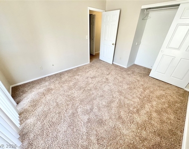 6250 W Flamingo Road - Photo Thumbnail 14