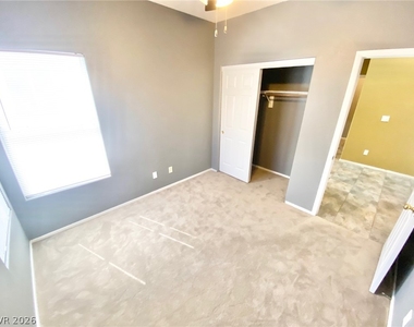 8221 Jo Marcy Drive - Photo Thumbnail 11