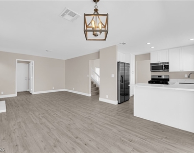 7727 Scoby Court - Photo Thumbnail 14