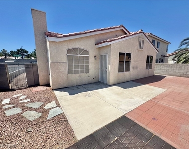 7340 Ridge Star Court - Photo Thumbnail 21