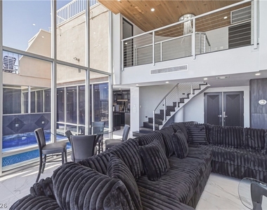 3111 Bel Air Drive - Photo Thumbnail 9
