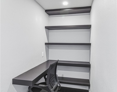 3111 Bel Air Drive - Photo Thumbnail 29