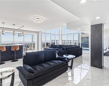 3111 Bel Air Drive - Photo Thumbnail 5