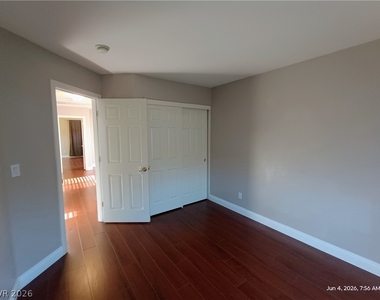 9756 Wailings Avenue - Photo Thumbnail 15