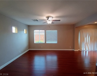 9756 Wailings Avenue - Photo Thumbnail 2