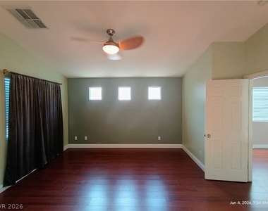 9756 Wailings Avenue - Photo Thumbnail 7