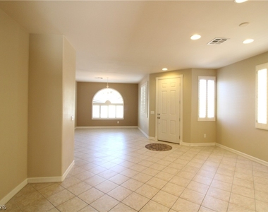 754 Rise Canyon Drive - Photo Thumbnail 19