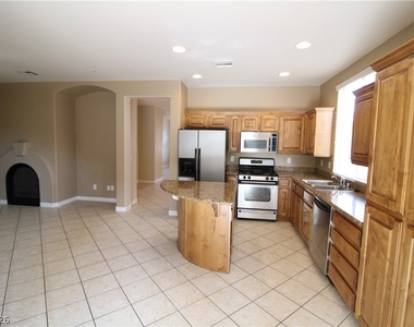 754 Rise Canyon Drive - Photo Thumbnail 6