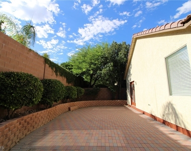 754 Rise Canyon Drive - Photo Thumbnail 32