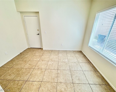 8745 Tomnitz Avenue - Photo Thumbnail 4