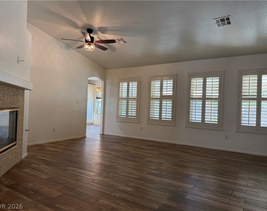 2209 Sexton Avenue - Photo Thumbnail 4