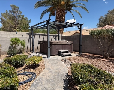 2209 Sexton Avenue - Photo Thumbnail 21