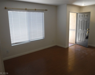 10680 Foggy Glen Avenue - Photo Thumbnail 12