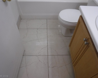 10680 Foggy Glen Avenue - Photo Thumbnail 22