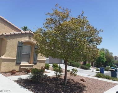 10680 Foggy Glen Avenue - Photo Thumbnail 3