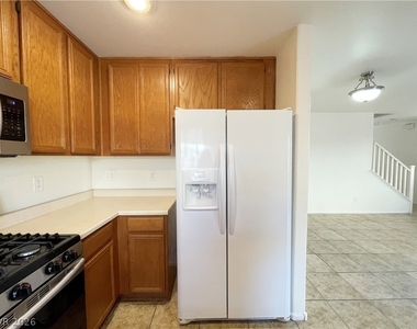 1836 Luna Alegre Street - Photo Thumbnail 10