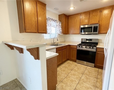 1836 Luna Alegre Street - Photo Thumbnail 8