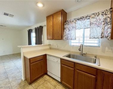 1836 Luna Alegre Street - Photo Thumbnail 6