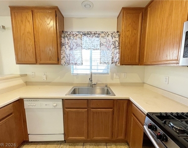 1836 Luna Alegre Street - Photo Thumbnail 9