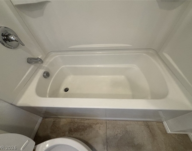 9304 Polwarth Court - Photo Thumbnail 92