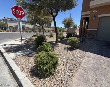 9304 Polwarth Court - Photo Thumbnail 3
