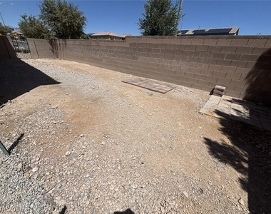 9304 Polwarth Court - Photo Thumbnail 61
