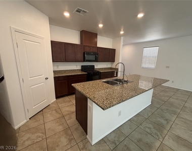 9304 Polwarth Court - Photo Thumbnail 47