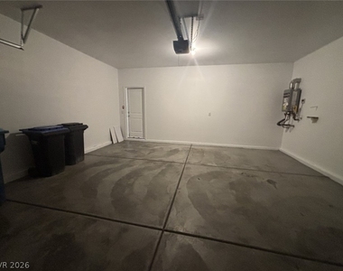 9304 Polwarth Court - Photo Thumbnail 24