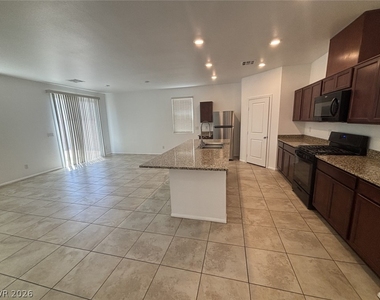 9304 Polwarth Court - Photo Thumbnail 41