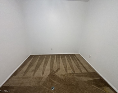 9304 Polwarth Court - Photo Thumbnail 33