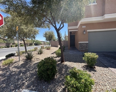 9304 Polwarth Court - Photo Thumbnail 2