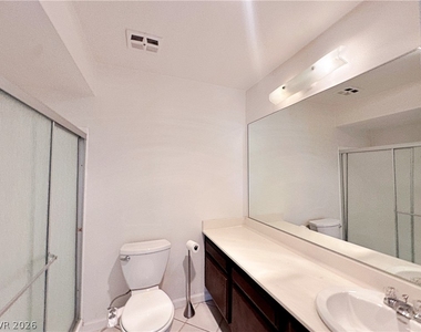 674 Rolling Green Drive - Photo Thumbnail 20