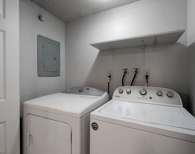 1501 Living Desert Drive - Photo Thumbnail 12