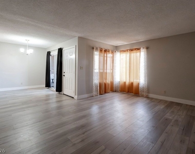 1501 Living Desert Drive - Photo Thumbnail 3