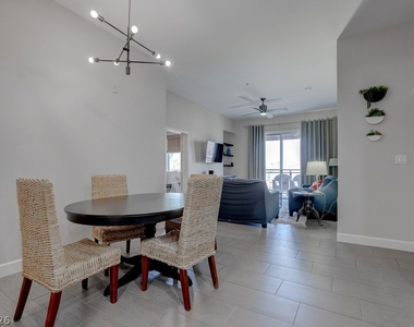 83 E Agate Avenue - Photo Thumbnail 7