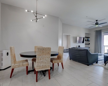 83 E Agate Avenue - Photo Thumbnail 8